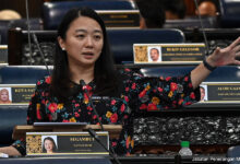 menteri belia dan sukan