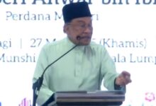 pecah tanah masjid madani