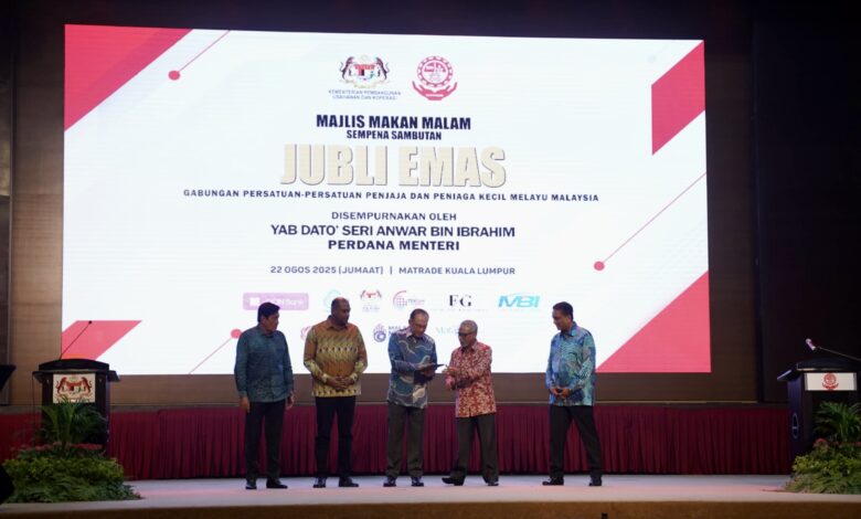 Peniaga kecil