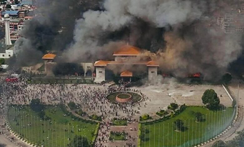 bakar parlimen