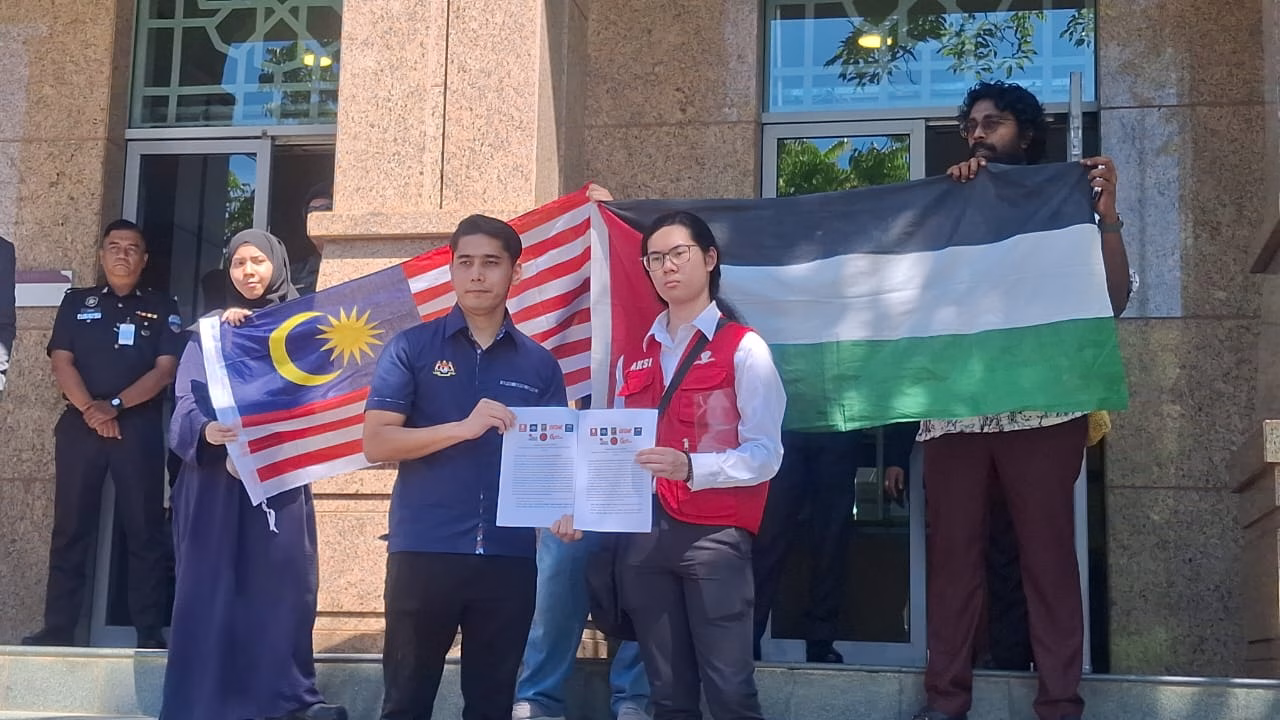 Sekretariat Bantah Trump serah memorandum gesa kerajaan batal jemputan kepada Presiden AS
