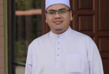 Ustaz Ahmad Husam Baderudin