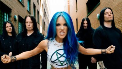 Vokalis Arch Enemy, Alissa White-Gluz umum tinggalkan kumpulan selepas 12 tahun