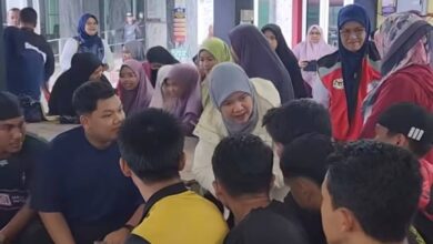 Fadhlina Sidek