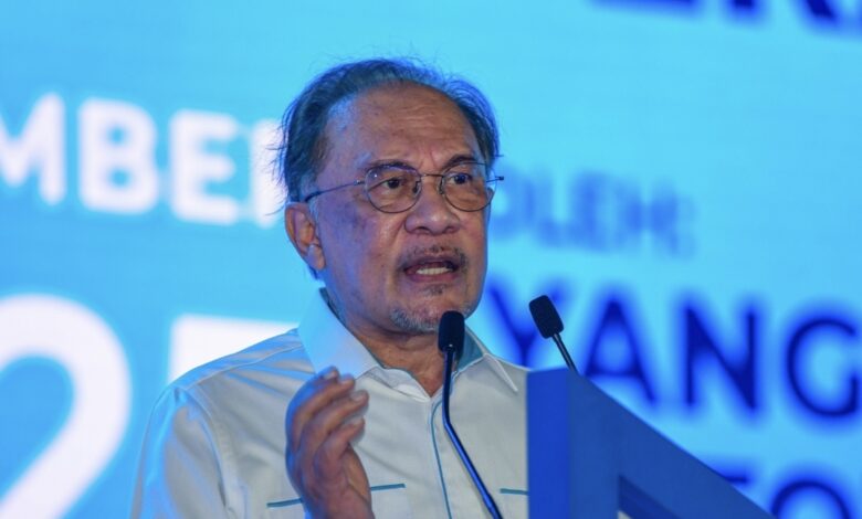 Maki hamun lebih menonjol, usaha kerajaan tenggelam – Anwar