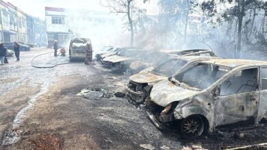 18 kenderaan musnah dalam kebakaran belukar di Taman Bukit Mewah