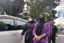 Pelakon Nur