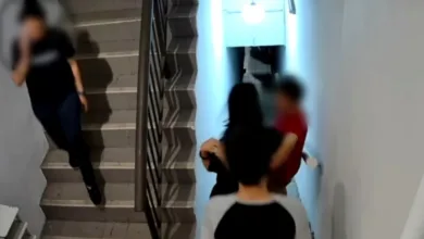 Rakaman CCTV memaparkan lima individu menceroboh dan memecah masuk kediaman pasangan kekasih di Bandar Manjalara, Kepong. - Foto ihsan Chua