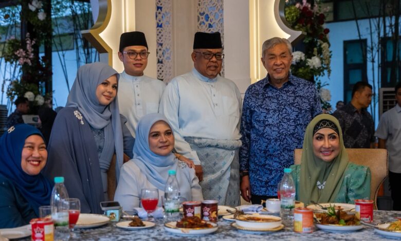 rumah terbuka ketua menteri melaka