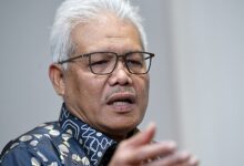 hamzah zainudin