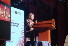 fadhlina sidek