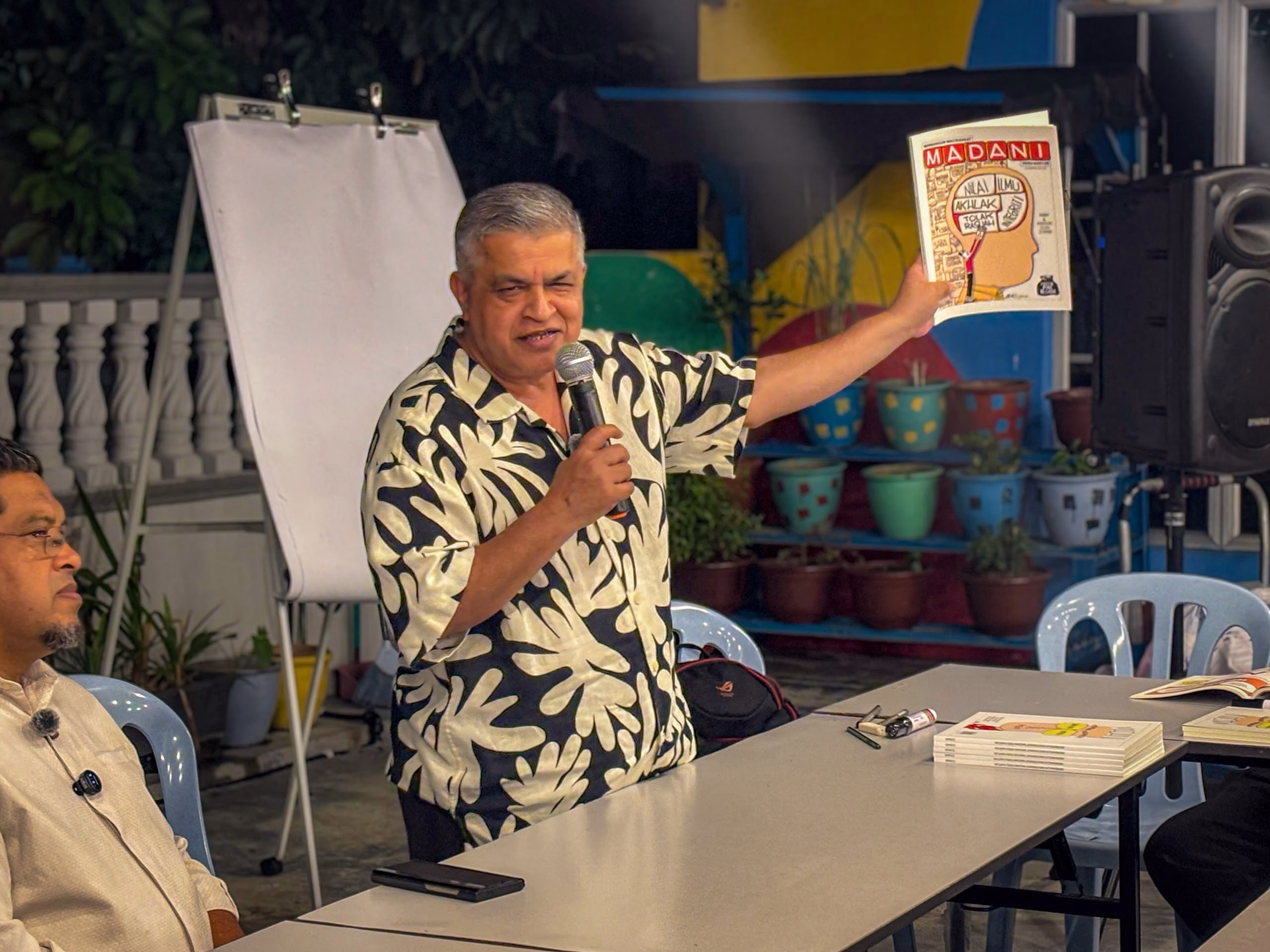 zunar madani