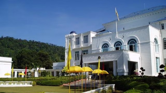istana