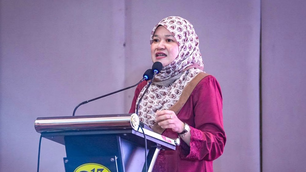 fadhlina
