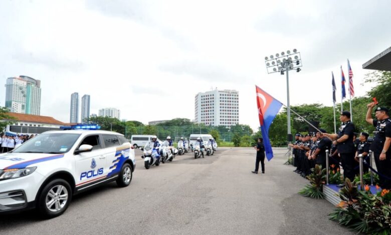 polis