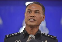 polis