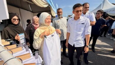 baju sekolah
