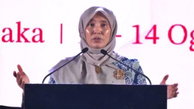 nurul izzah