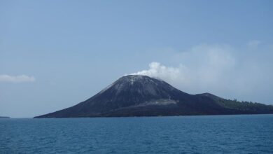 anak krakatau