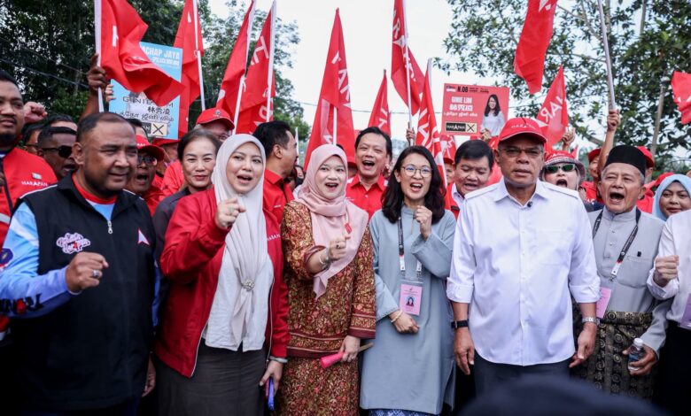 Datuk Seri Fadlina Sidek Datuk Ginie Lim