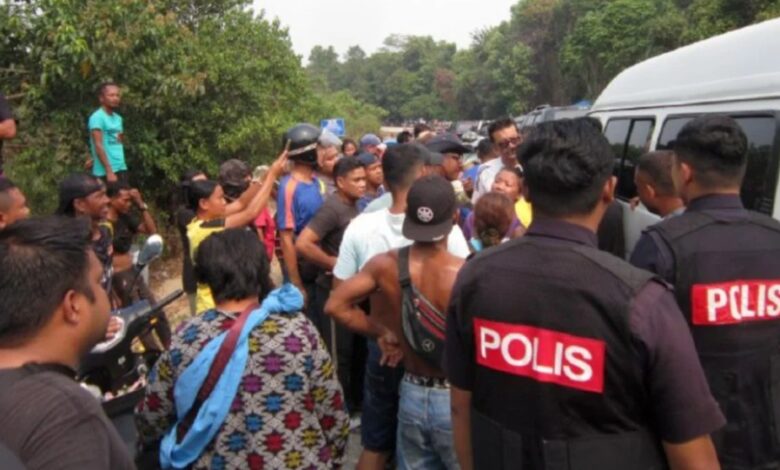 polis